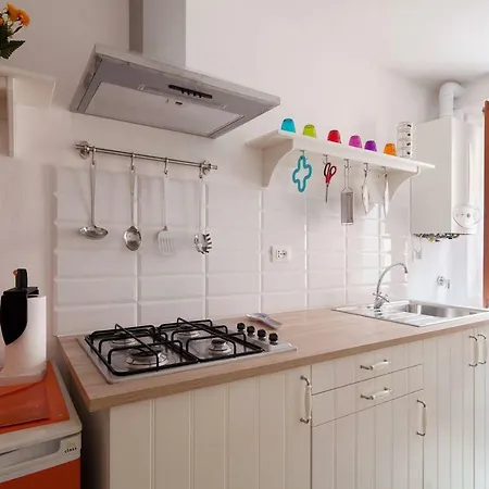 Apartman La Casetta Nel Borgo *